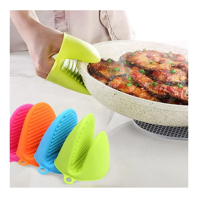 

Wholesale 47g Thickening Type Kitchen Safety Sublimation Nonslip Heat Resistant Mini Pot Holder Pinch Grips Silicone Oven Mitts, Yellow, orange, blue, pink, green, red