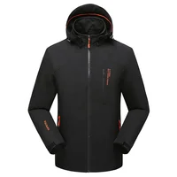 

2020 thick Wholesale Autumn Hiking Polyester Windbreaker Men outdoor Soft Shell Jacket for outdoor