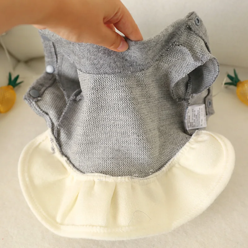 

Wholesale Pet Luxury Designer Winter Dog Clothes Dress, Customized color
