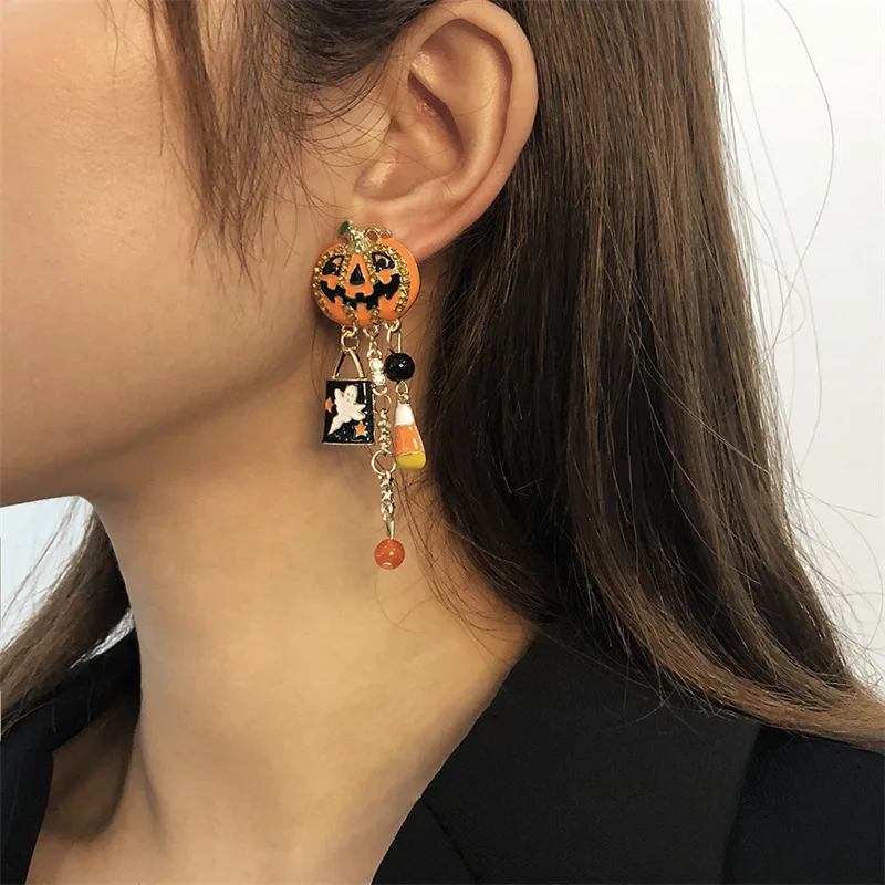 

2021 Creative Pumpkin Drop Oil Funny Earrings Halloween Ghost Diamond Long Tassel Women Earrings, Picture shows
