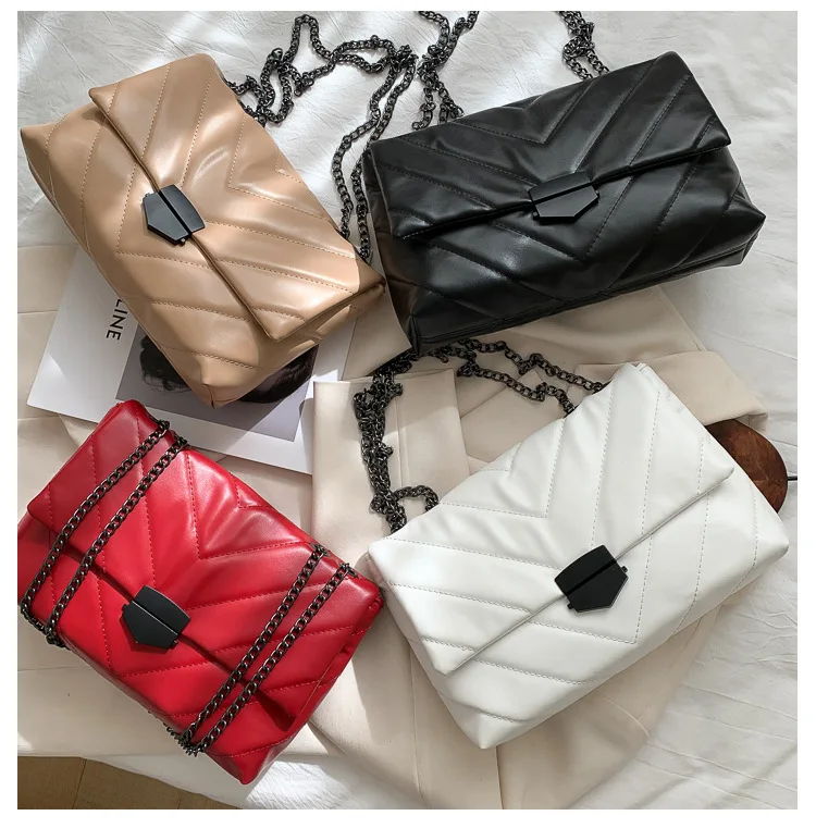 

Wholesale 2021 new arrivals luxury designer handbags colorful jelly candy women hand bags fashion pvc ladies jelly purse