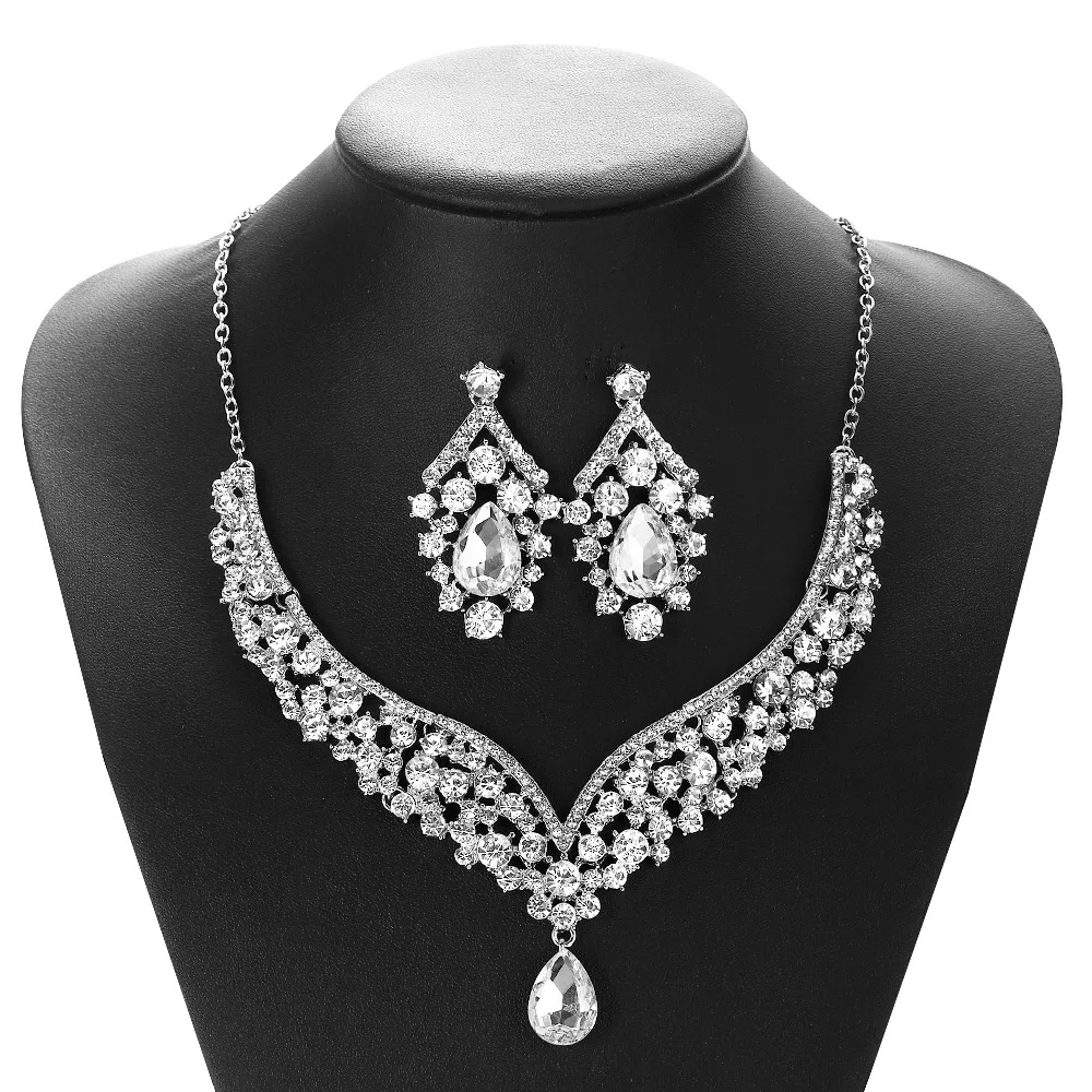 

High quality Crystal Diamonds necklace earring set Bling Bling Rhinestone Jewelry Sets For elegant lady Wedding Bridal