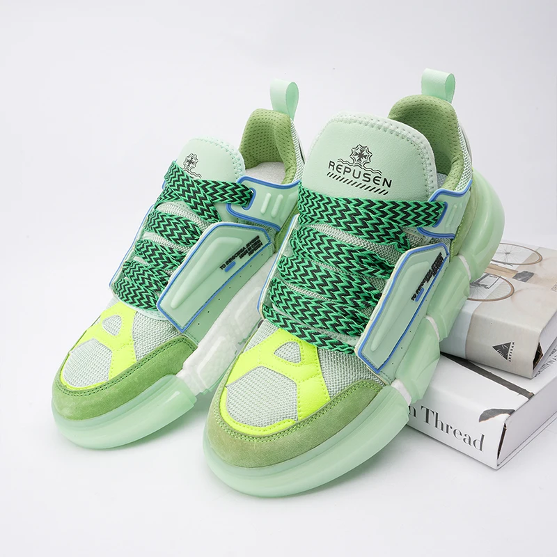 

2023 Custom Logo Black Fashion Men Platform casual Sneakers Women flat shoes ladies New Styles