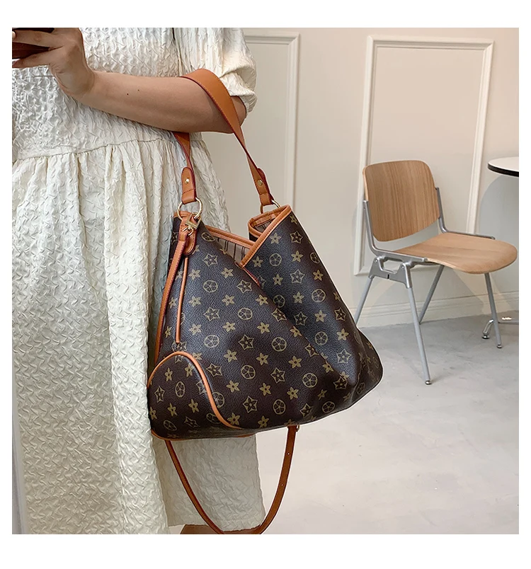 

Fashionable PU leather tote bag custom designer famous Printed handbag trendy shopping bag ladies good quality women handbags