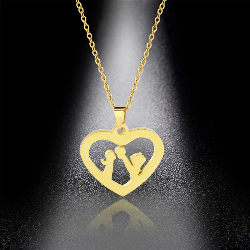 

Fashion Titanium Steel Necklace Golden Couple Pendant Necklace Valentine's Day Stainless Steel Heart-shaped Clavicle Chain, Gold