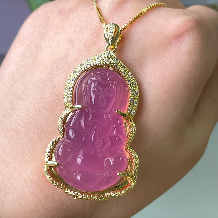 

2021 ins fashion hot selling fashion 18k gold plated jade guanyin buddha pendant green diamond around necklace