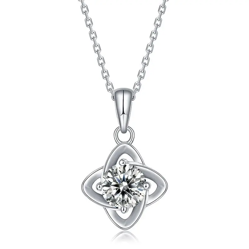 

Clover -shaped s925 sterling silver chain Synthetic zircon Moissanite pendant Necklace, Silver color