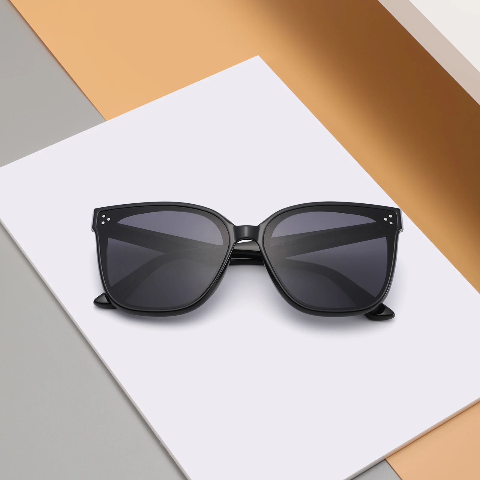 

HongKang Square frame Fashion sun shades ladies luxury designer outdoor sun glasses women sunglasses