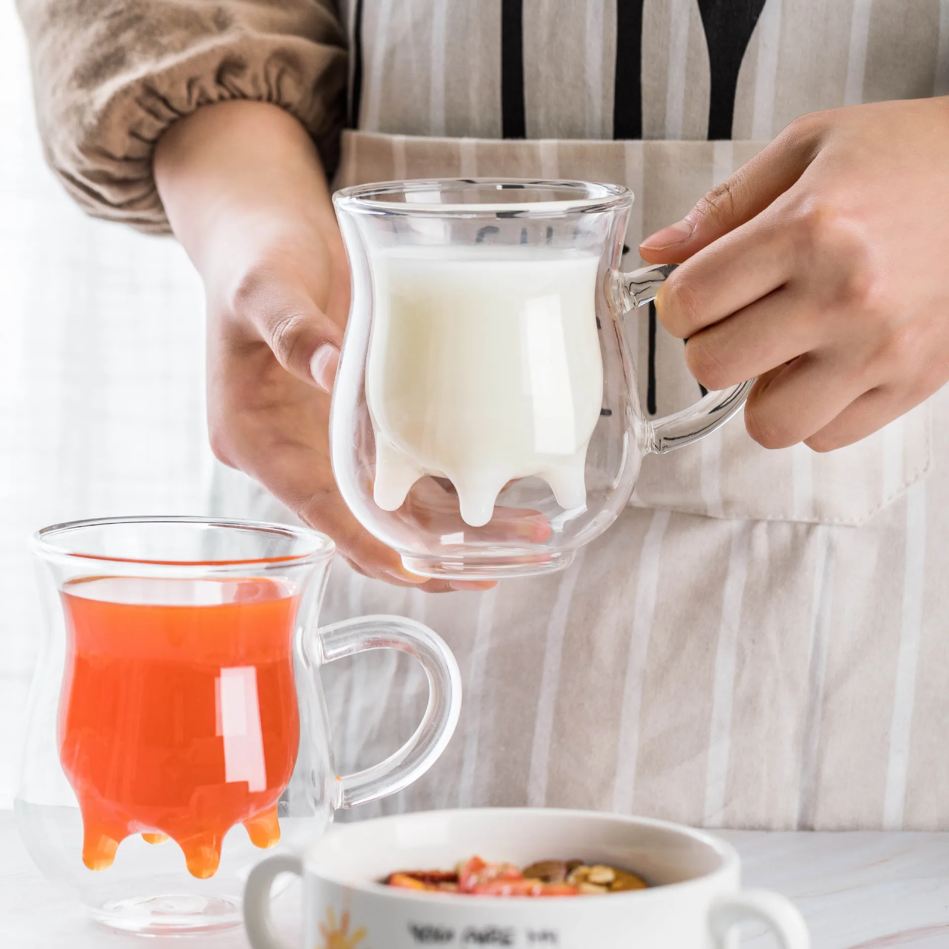 

Double Wall Insulated Cows Glass Mug Cute Calf Coffee Milk Glass Cups, Same as the picture