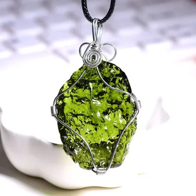 

Hot Sale Energy Crystal Pendant Necklace Tik Tok Geometric Anxiety Necklace Healing Glass Crystal Necklace for Men, As picture