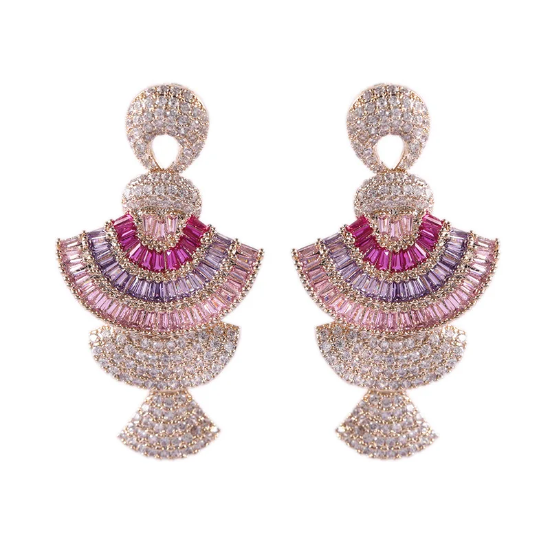

2021 New Trending Factory Wholesale Color Zirconium Pink Fan Ear Ring For Ladies