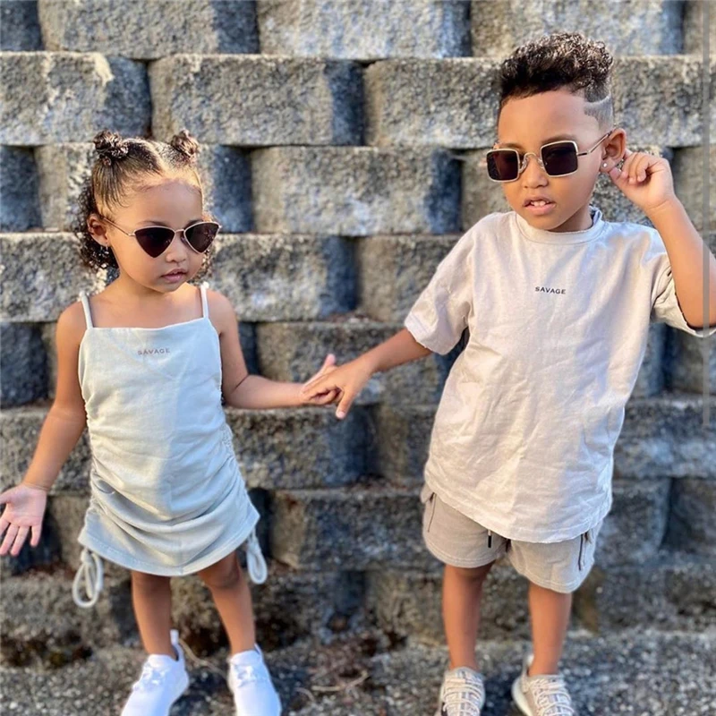 

Wholesale children glasses triangle children's sunglasses girls and boy boutique sunglasses trendy kids sunglasses, Pictures