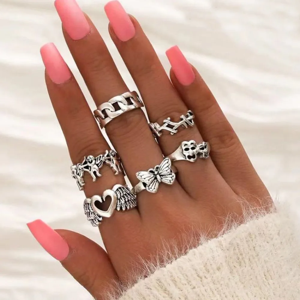 

Romantic Heart and Butterfly Rings For Lady 2021 Top Selling Cheap Set Rings Accept Small Order Quantity Wholesale Jewelry Gifts