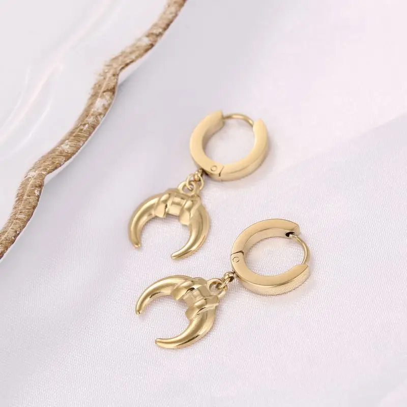 

Stylish Manufacturer Wholesale Stainless Steel Horn Pendant Earrings For Women