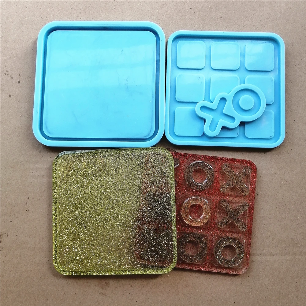 

88 tic tac toe lid mold