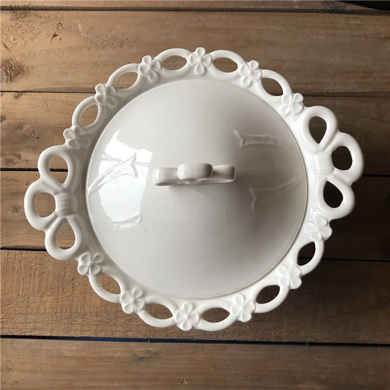 
wholesale high quality round white ceramic embossed soup tureen 