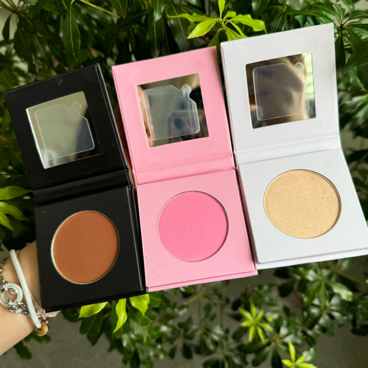 Wholesale Vegan Brown Pressed Powder Mineral Bronzer Contour Highlighter Blush Palette Private Label