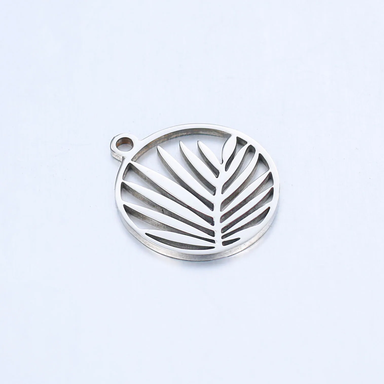 

15x17mm Gold Plated DIY CUSTOM Round Jewelry Making Accessories Stainless Steel Palm Leaves Charms Pendant For Necklace