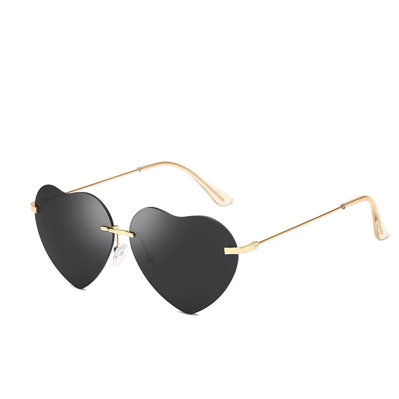 

Heart Shape Women Shades Sun Glasses UV400 Fashion Trendy Women Sunglasses, Gold frame