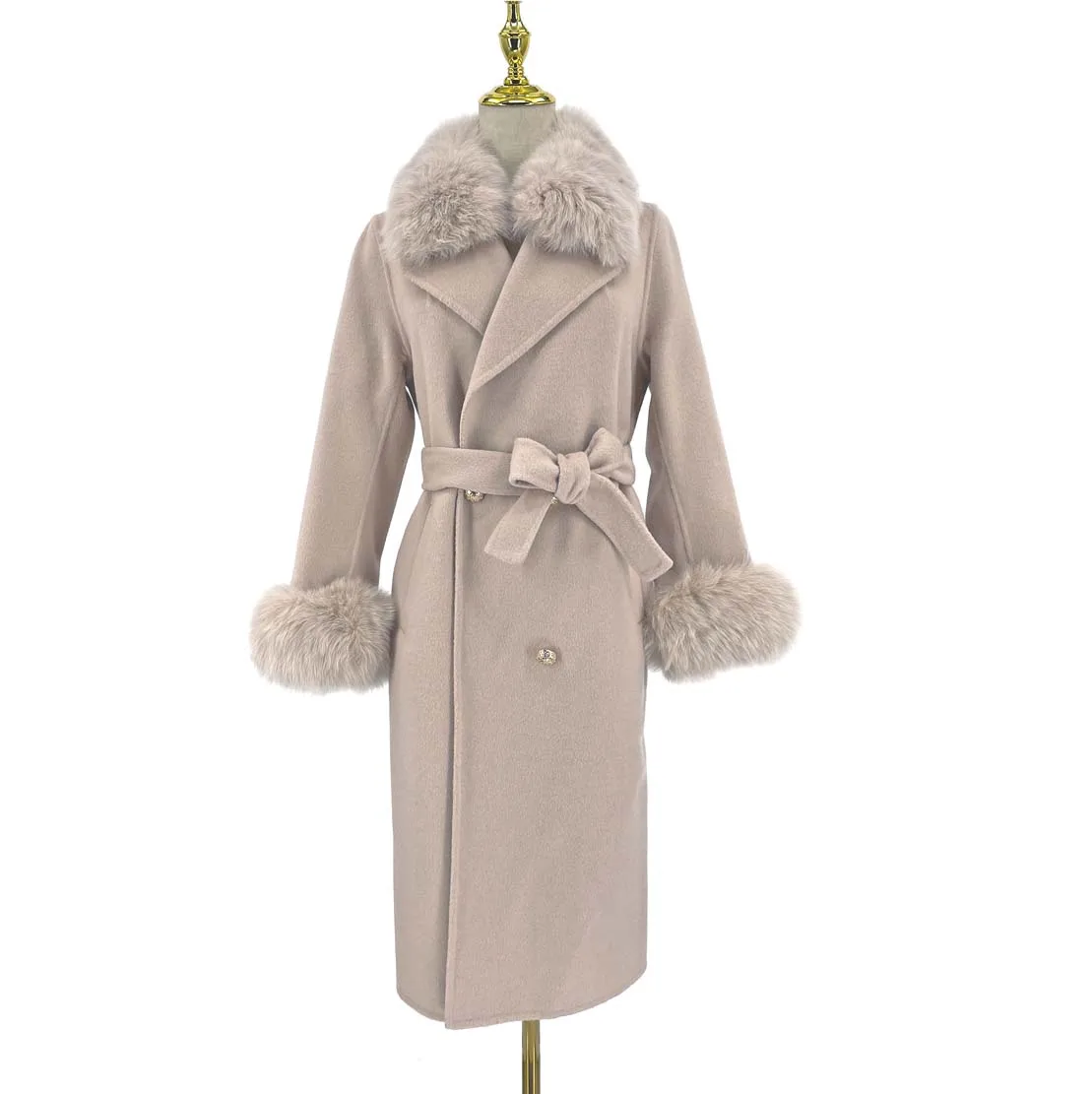 

Black Friday Sale QIUCHEN- QC19054 Winter Fashion Woman lamb Cashmere Outwear Real Fox Fur Collar Wool Fur Coat, 8 colors