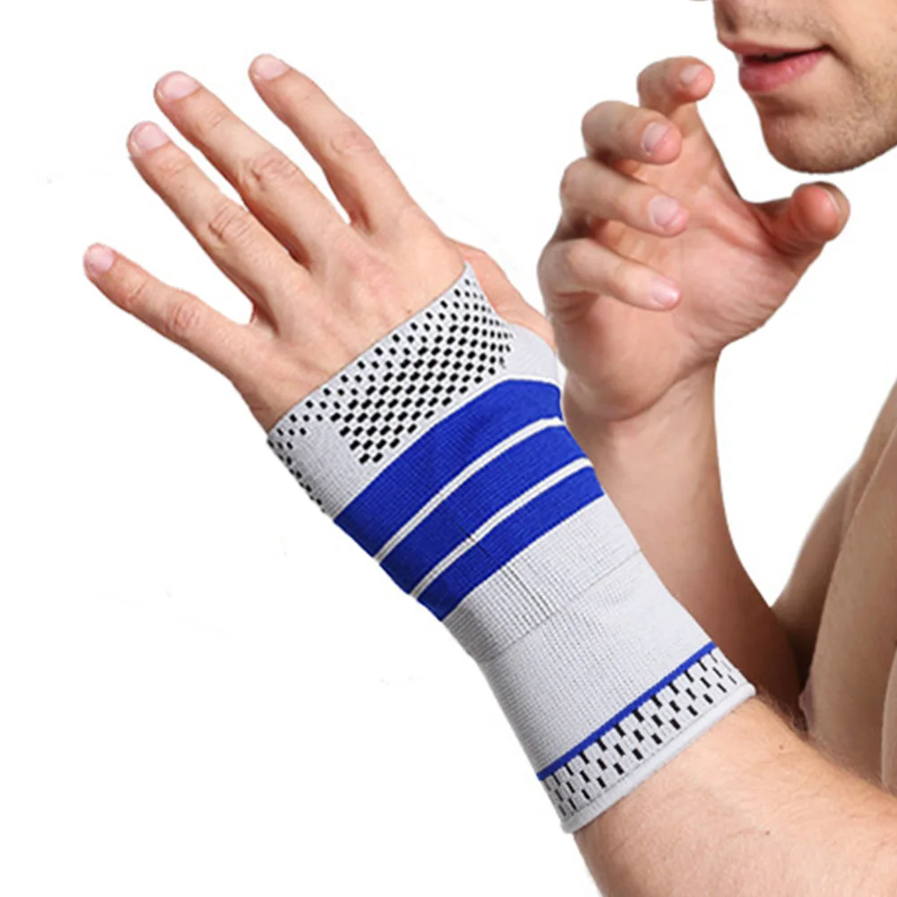 

Adjustable Ergonomic Hand Wrist Wraps Compression Strap wrist brace for Sport Weightlifting, Grey