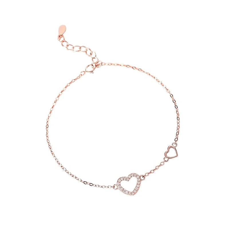 

Female student's sweet wild micro-set diamond heart bracelet in sterling silver