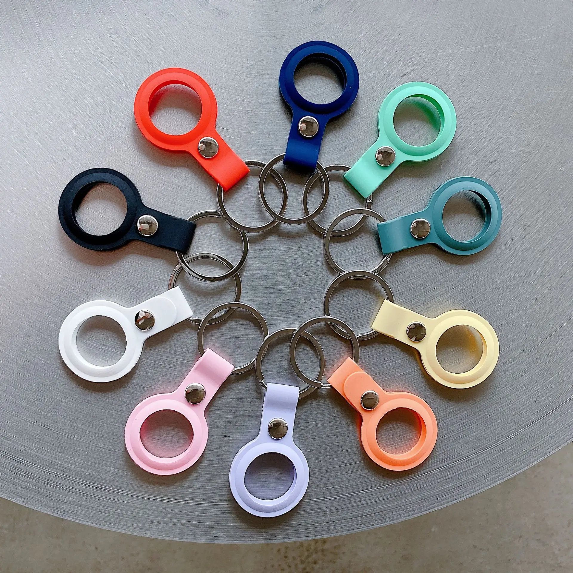 

2021 anti lost tracker locator cover silicone loop with metal button for apple airtag case