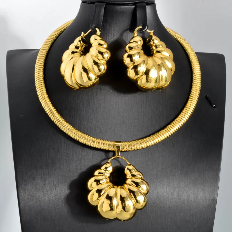 Dubai Gold Jewelry Set Women Wedding Party Small Accessories for Women Gold Jewelry Sets