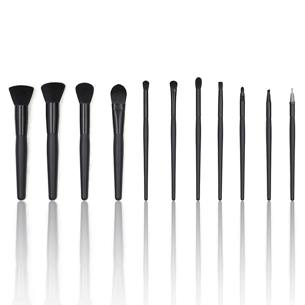 

Natural makeup custom black brush 11 pieces brushes set