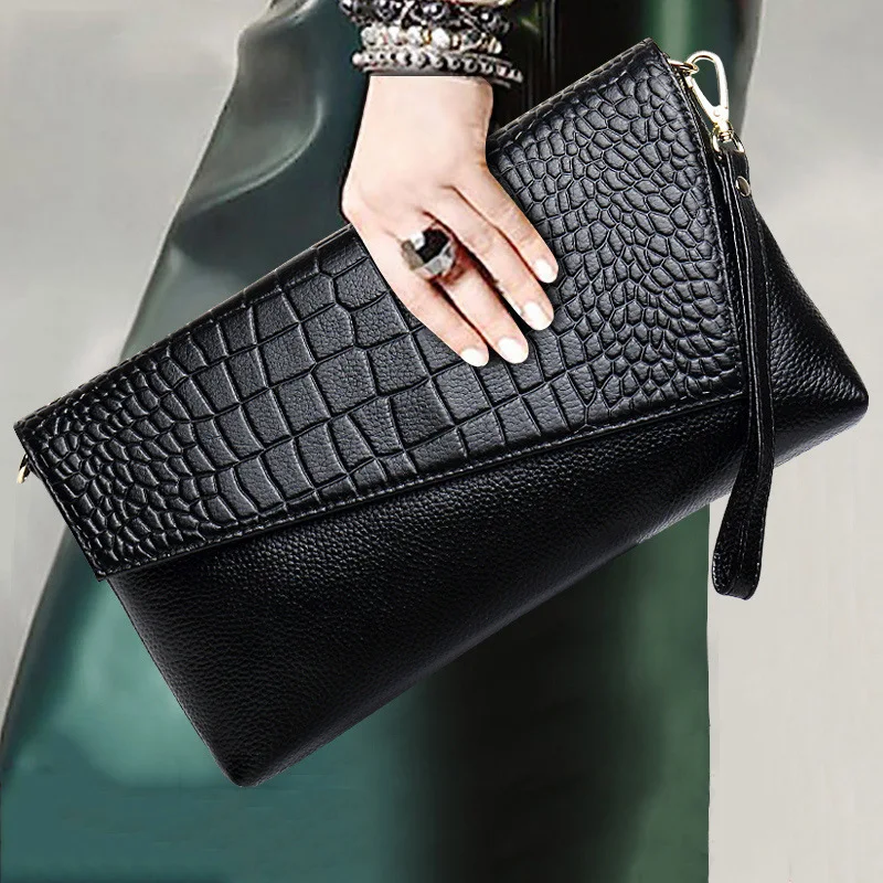 

2021 Crocodile Pattern Leather Clutch Bag High-grade Cow Leather Bag