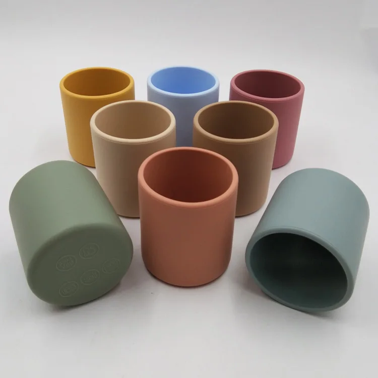 

2021 New Product children drinking cup Safe Portable Unbreakable Silicone baby Cup