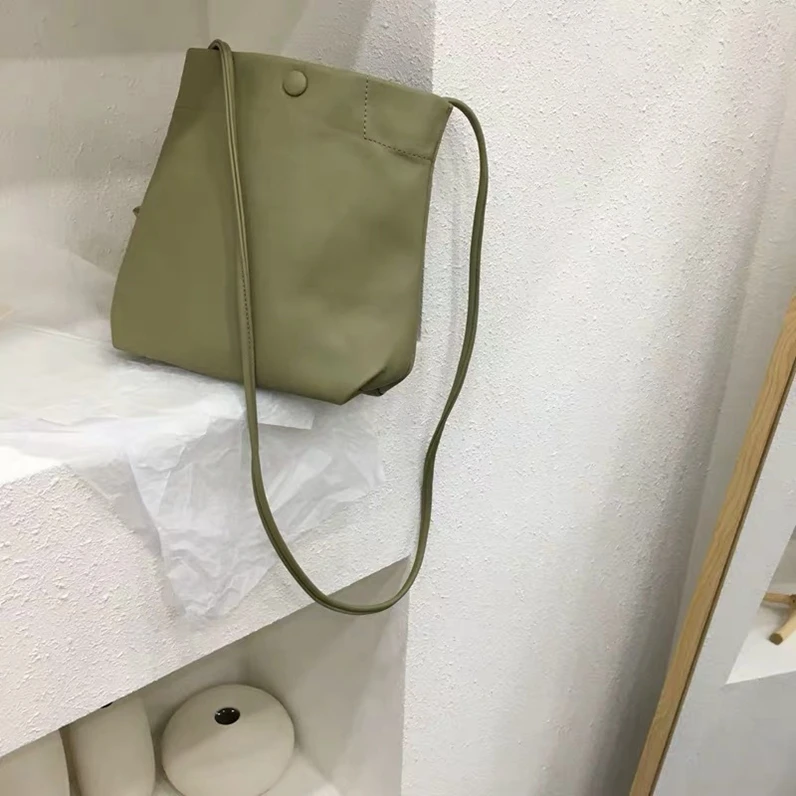 

XP1413 2021 spring and summer wild diagonal small leather bag simple large capacity girls bags handbags