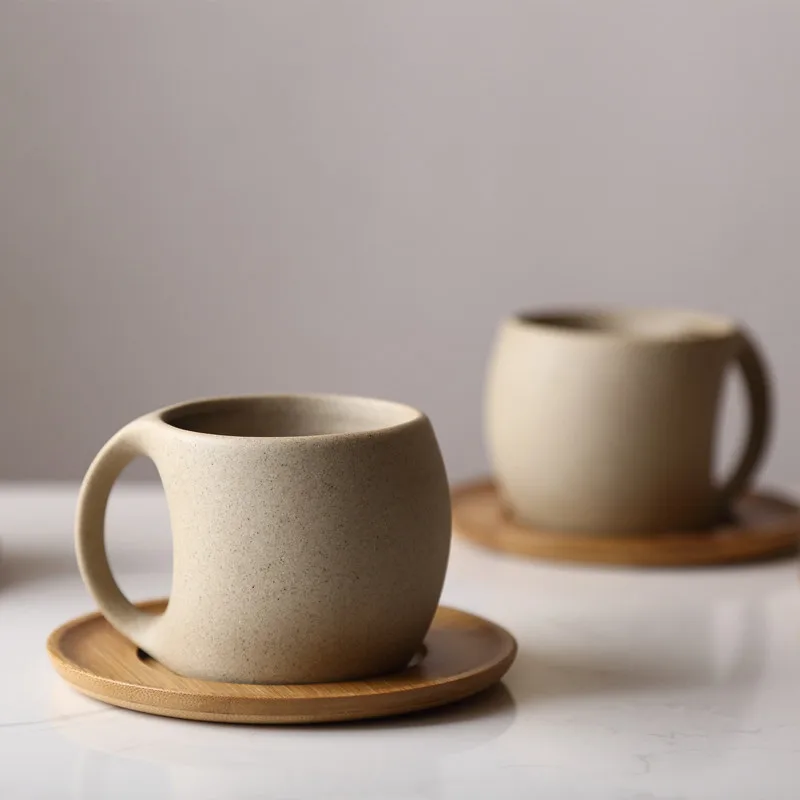

High Quality Japanese Style Simple Mug Personality Ceramic Stoneware Retro Coffee Cup With Handle And Wooden Saucer