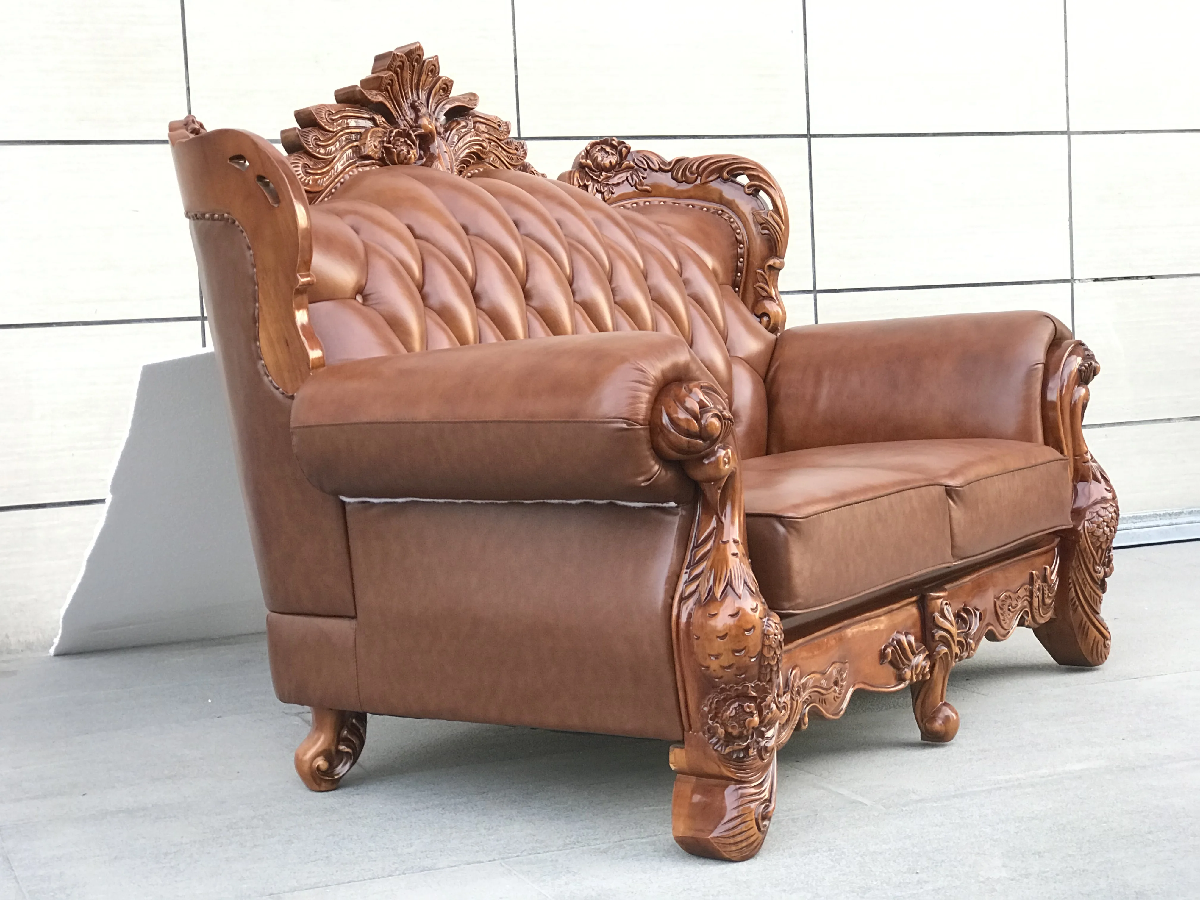 Luxury Classic Style Modern Simple Carving Solid Wood Leather Sofa Set