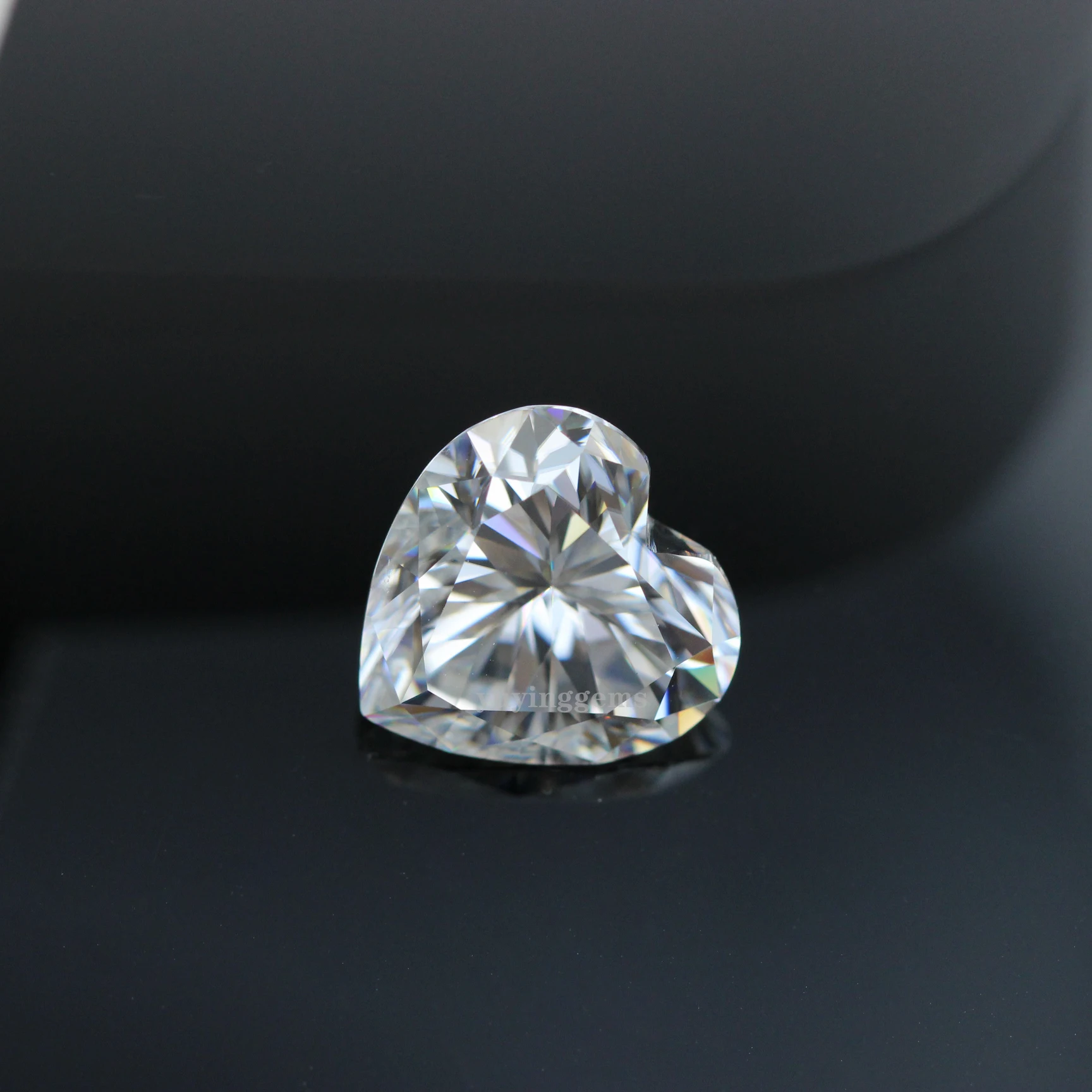 

Yuying Gems heart moissanite gemstone 6*6mm to 9*9mm D color loose diamond for making ring with GRA certificate