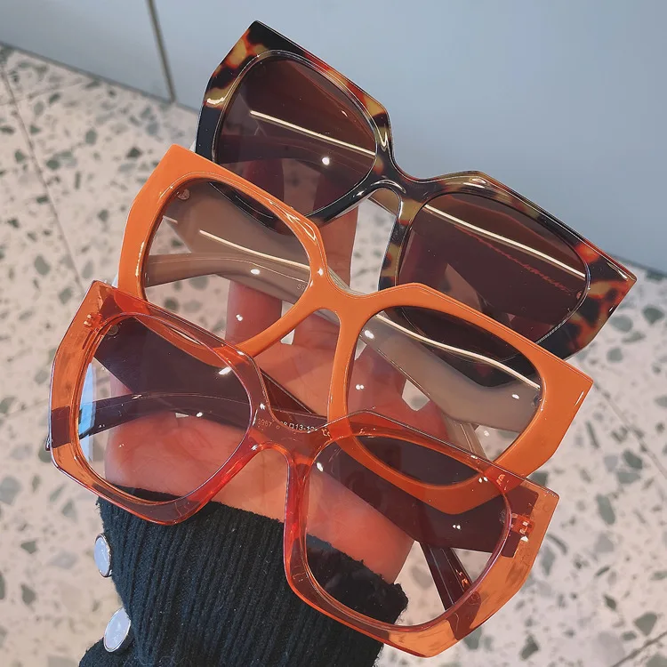 Unique Rectangle Square Women Sunglasses 2022 Ins Popular Gradient Eyewear Elegant Irregular Orange Shades