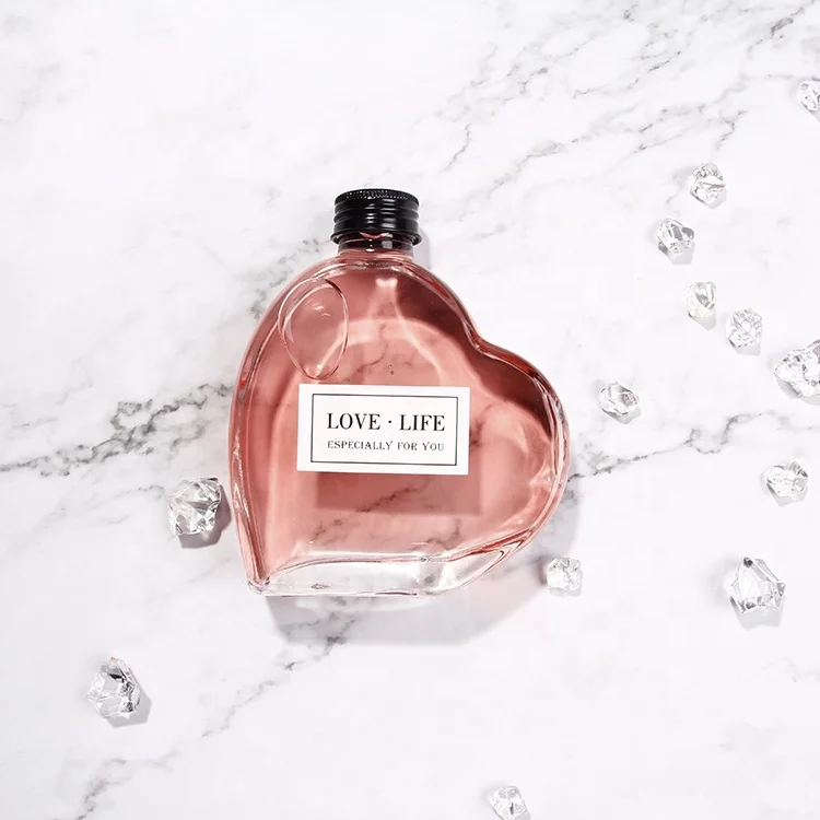 Customized Unique Design Liquor Spirit Heart Shaped 200ml Vodka Passion