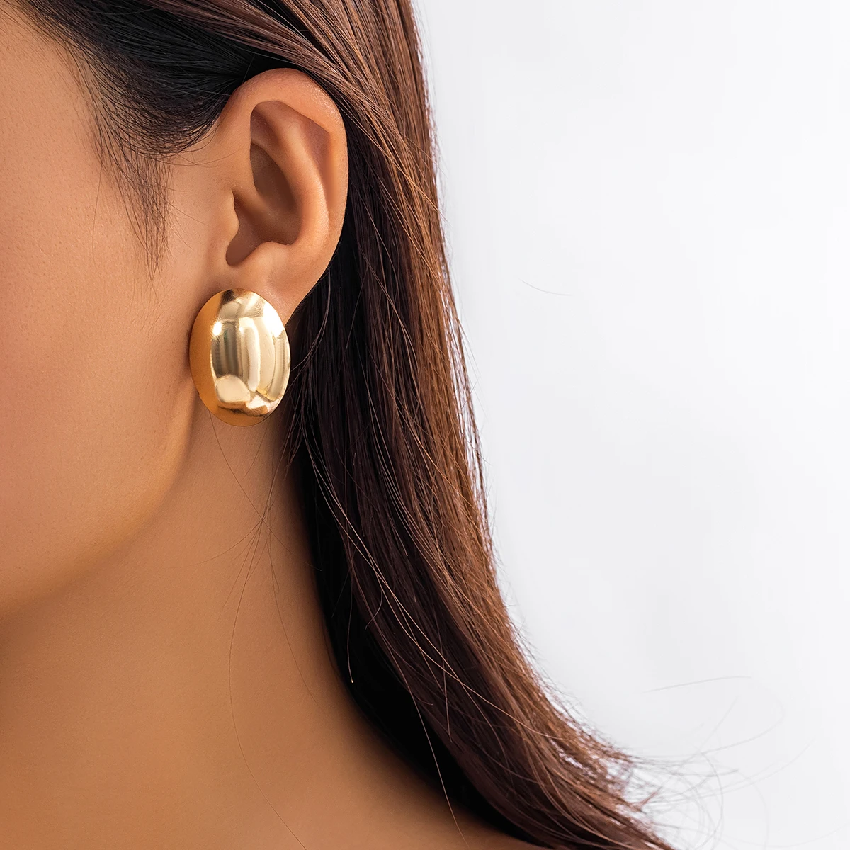 

SHIXIN Gold Color CCB Material Bend Geometric Shape Hoop Earrings 2023 Women Trendy Jewelry Wedding Party Earring Ladies Gift