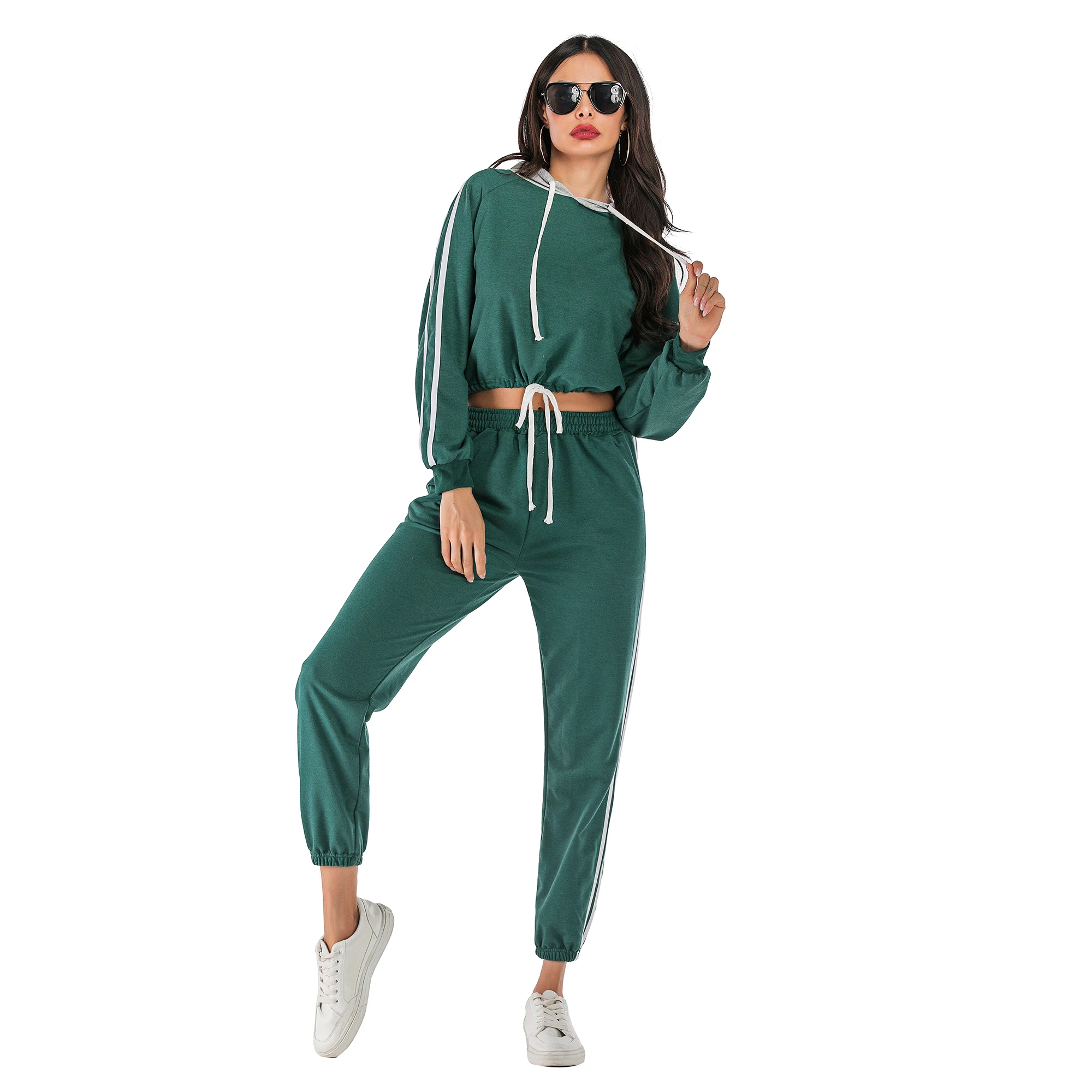 

Hot In Stock Autumn Winter Wholesale Sweatsuit Womans Jogging Wear Set Sports Wear Jogging Training & Jogging Wear