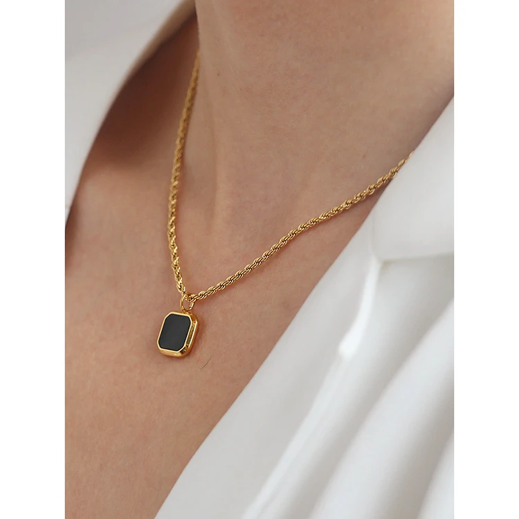 

316L Stainless Steel Square Black Enamel Necklace Rope Chain 18K Gold Plated Necklaces French Vintage Titanium Steel Jewelry Hot