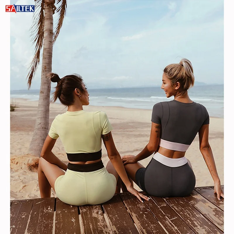 

2021 hot summer high quality multicolor yoga short sets two piece crop top and workout shorts set, Customized colors