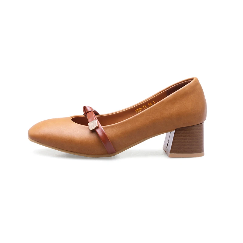 

new Square head solid color light mouth Thick heel commuter shoe