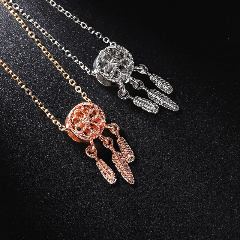 

2022 Colorful dream hollow dream pendant clavicle chain female lovers necklaces