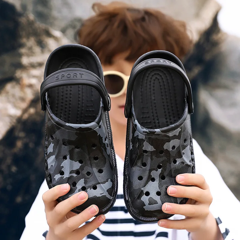 

Cool Camouflage Garden Shoes School Kids Slides Crocs Sandals For Boys Outdoor