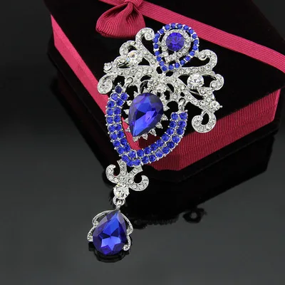 

2021 Hijab Accessories Pin Brooch Luxury Korean Large Crown Brooches Women Crystal Rhinestone Metal Alloy Brooches In Bulk, Colorful