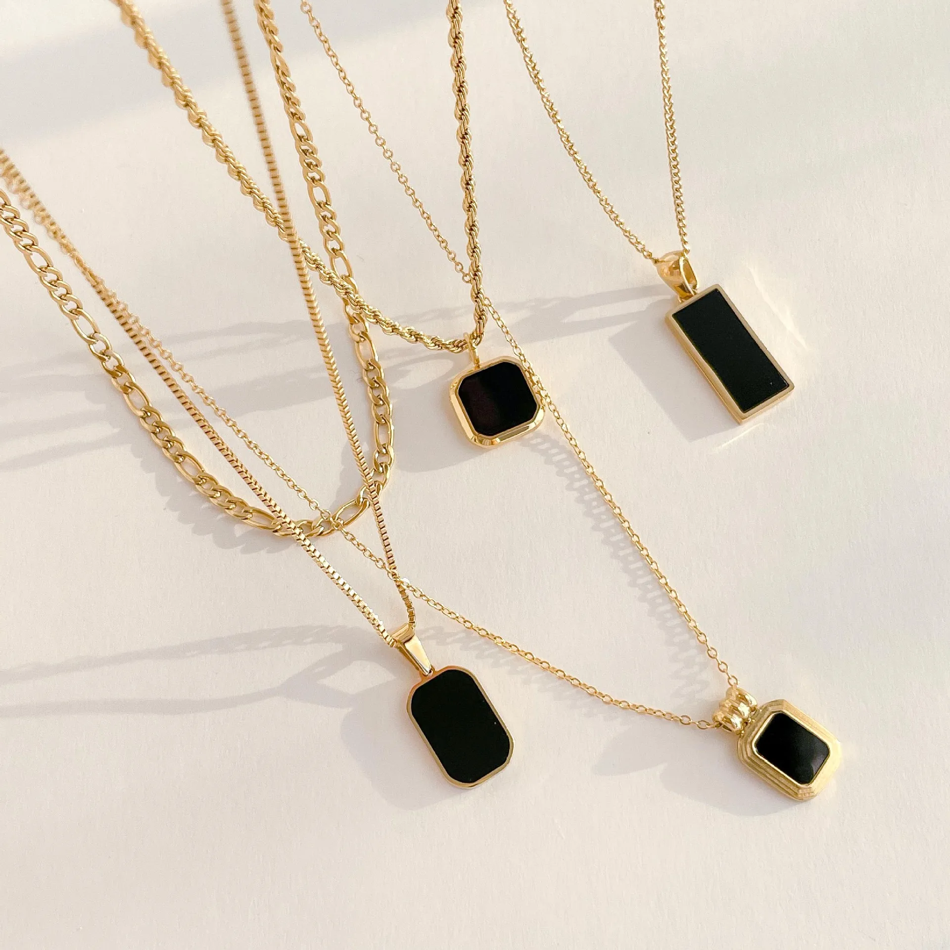 

Ins Woman Fashion Black Agate Natural Stone Square 18K Gold Plated Gemstone Pendant Necklace For Woman Charms