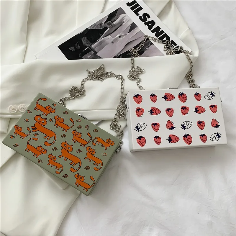 

2021 Factory Wholesale Ladies Strawberry Box Handbags Women Luxury Chain Bags Cute Shoulder Bag