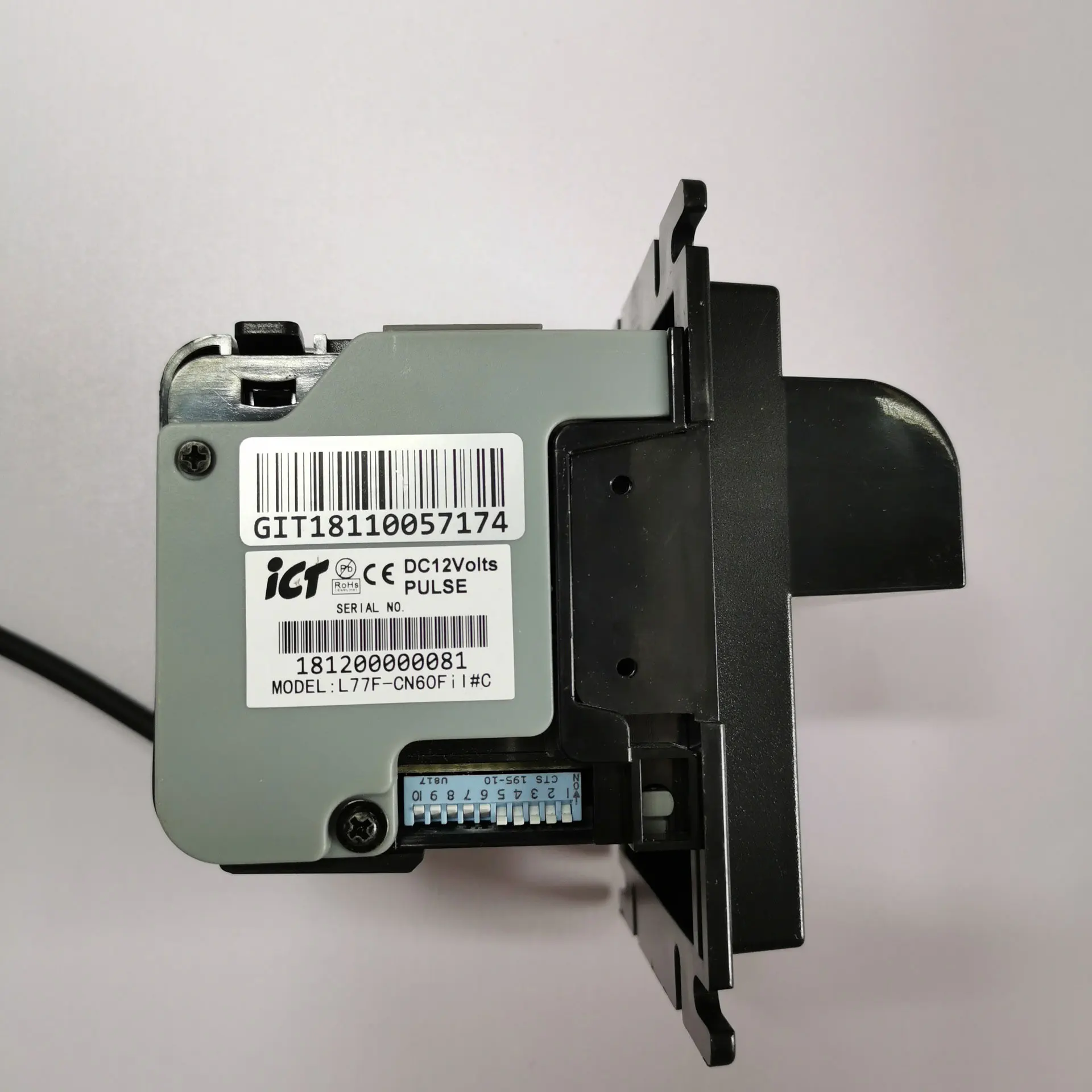 A6 L70P5 TP77P5 TP83 TB74 TB77 ICT L83 TP7083 Easy Installation Arcade Vending Machine Massage Chair Banknote Acceptor