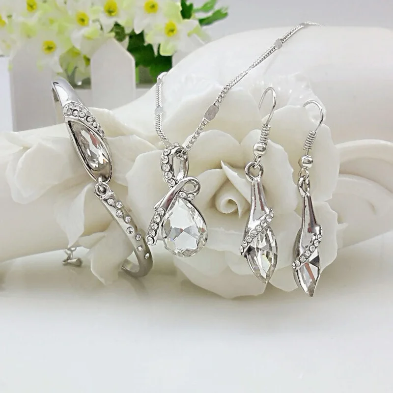
necklace earring artificial simple light diamond necklace sets 
