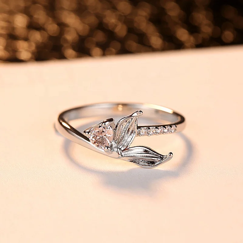 

Simple luxury mermaid tail peach heart leaf woman ring R296